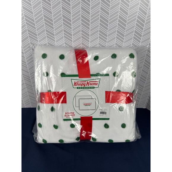 Classic Krispy Kreme Throw Blanket - Picture 1 of 2